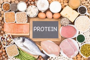 タンパク質が不足するとどう影響する？摂取目安量や解決策もチェック！