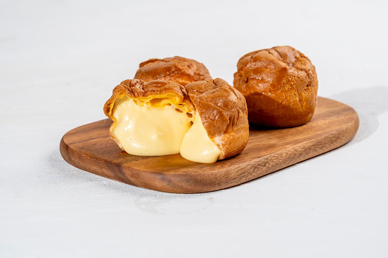 生はちみつシュークリーム